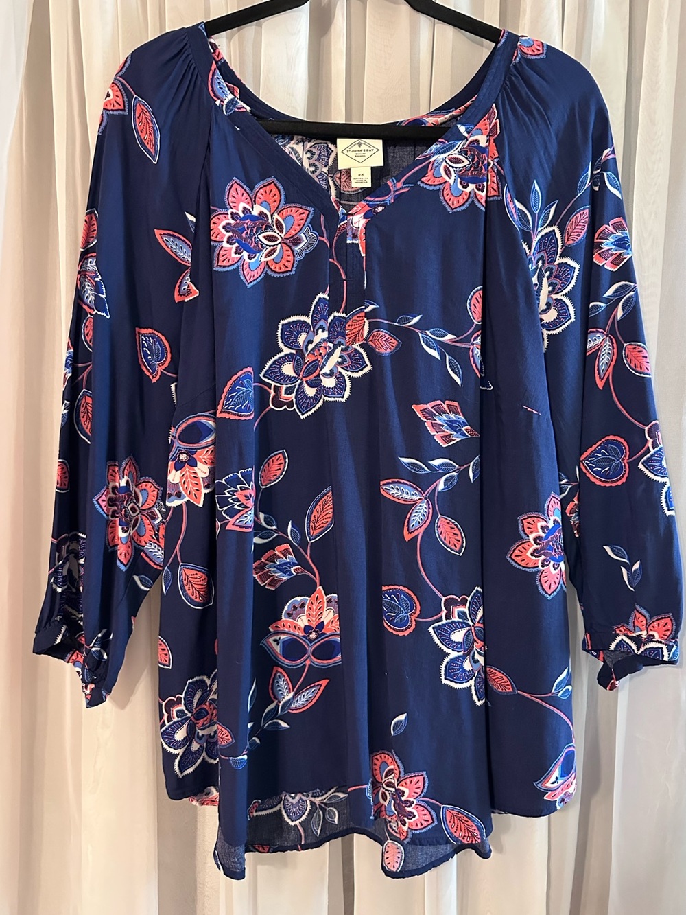 St. John’s Bay Navy Floral Women's Peasant Top Size 2x